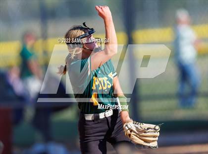 Thumbnail 2 in Kearney @ Pius X photogallery.