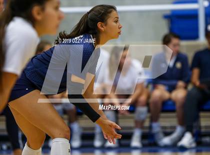 Thumbnail 2 in Marshall vs. O'Connor photogallery.