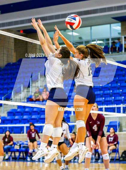 Thumbnail 1 in Marshall vs. O'Connor photogallery.