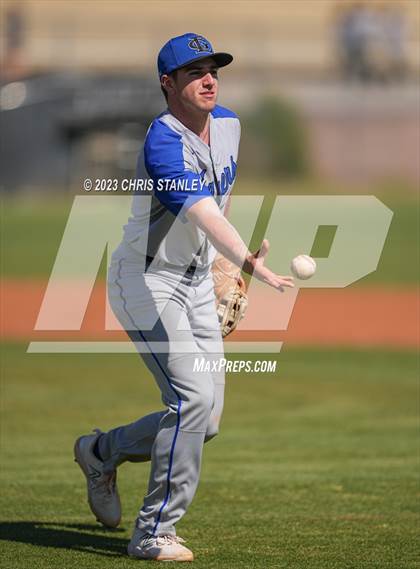 Thumbnail 1 in La Grande @ Littleton (Coach Bob Tournament) photogallery.