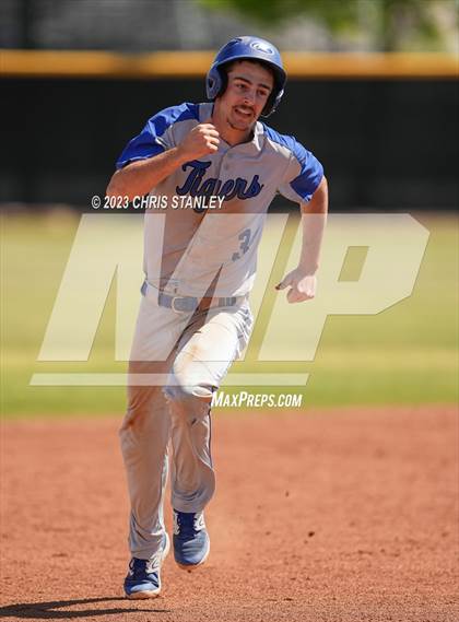 Thumbnail 3 in La Grande @ Littleton (Coach Bob Tournament) photogallery.