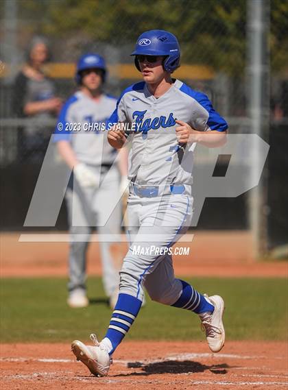Thumbnail 3 in La Grande @ Littleton (Coach Bob Tournament) photogallery.