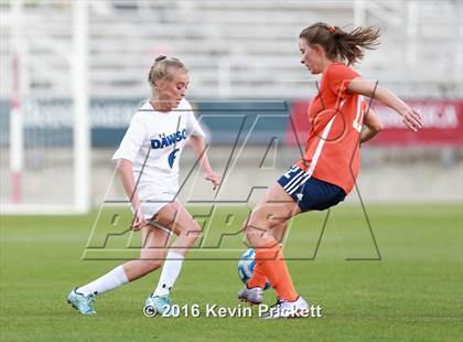 Thumbnail 2 in Vail Mountain vs. Dawson School (CHSAA 2A Final) photogallery.