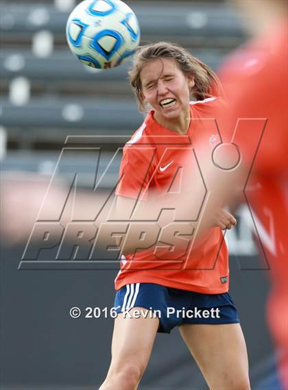Thumbnail 2 in Vail Mountain vs. Dawson School (CHSAA 2A Final) photogallery.