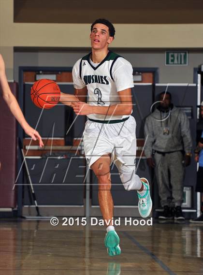 Thumbnail 2 in Chino Hills vs. Seattle Prep (MaxPreps Holiday Classic) photogallery.