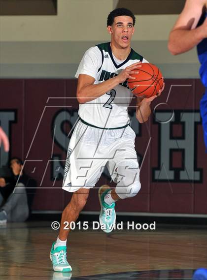 Thumbnail 2 in Chino Hills vs. Seattle Prep (MaxPreps Holiday Classic) photogallery.