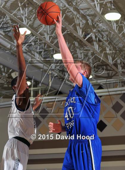 Thumbnail 1 in Chino Hills vs. Seattle Prep (MaxPreps Holiday Classic) photogallery.