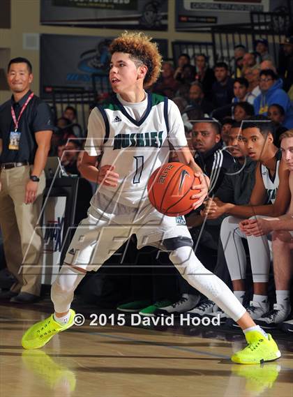 Thumbnail 2 in Chino Hills vs. Seattle Prep (MaxPreps Holiday Classic) photogallery.