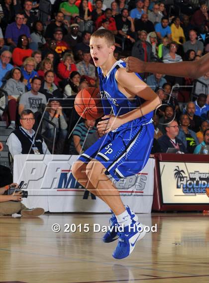 Thumbnail 2 in Chino Hills vs. Seattle Prep (MaxPreps Holiday Classic) photogallery.