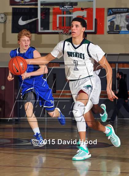 Thumbnail 3 in Chino Hills vs. Seattle Prep (MaxPreps Holiday Classic) photogallery.