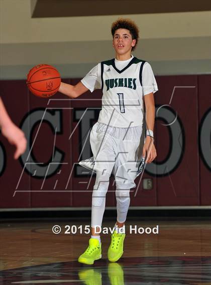 Thumbnail 2 in Chino Hills vs. Seattle Prep (MaxPreps Holiday Classic) photogallery.