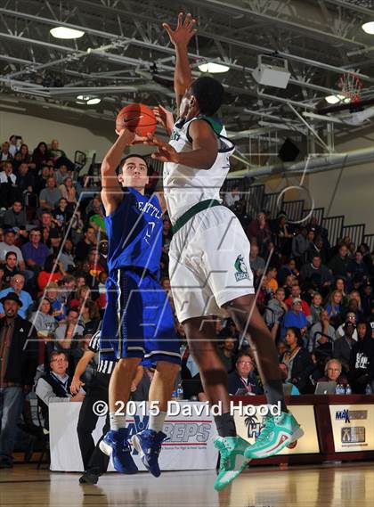 Thumbnail 2 in Chino Hills vs. Seattle Prep (MaxPreps Holiday Classic) photogallery.