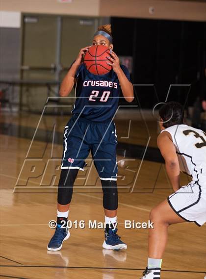 Thumbnail 2 in Modesto Christian @ Enochs photogallery.