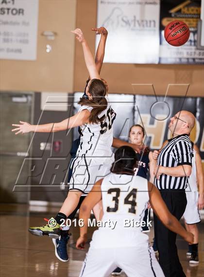 Thumbnail 1 in Modesto Christian @ Enochs photogallery.