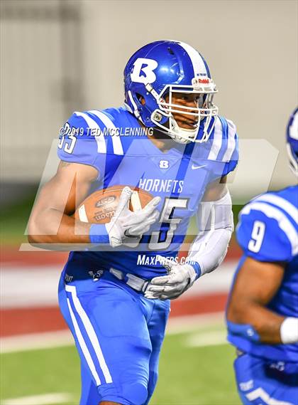 Thumbnail 1 in Bryant vs. North Little Rock (AAA 7A State Final) photogallery.