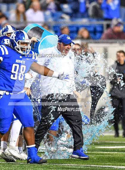 Thumbnail 3 in Bryant vs. North Little Rock (AAA 7A State Final) photogallery.