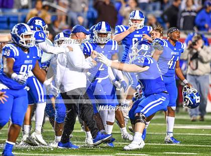 Thumbnail 2 in Bryant vs. North Little Rock (AAA 7A State Final) photogallery.