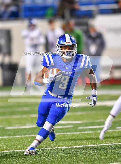 Thumbnail 3 in Bryant vs. North Little Rock (AAA 7A State Final) photogallery.