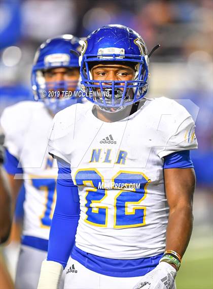 Thumbnail 1 in Bryant vs. North Little Rock (AAA 7A State Final) photogallery.