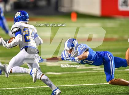 Thumbnail 3 in Bryant vs. North Little Rock (AAA 7A State Final) photogallery.