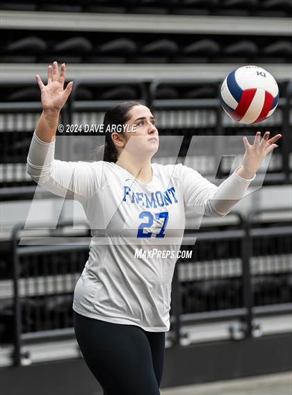 Thumbnail 3 in Layton vs. Fremont (UHSAA 6A Second Round) photogallery.
