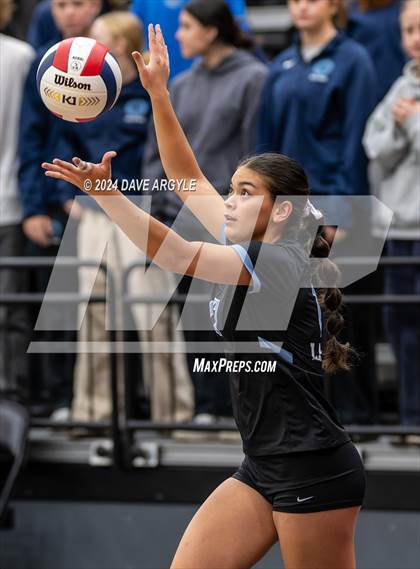 Thumbnail 3 in Layton vs. Fremont (UHSAA 6A Second Round) photogallery.