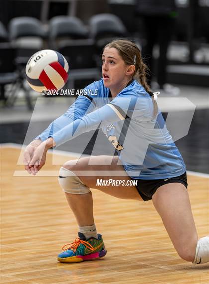 Thumbnail 2 in Layton vs. Fremont (UHSAA 6A Second Round) photogallery.