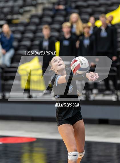 Thumbnail 3 in Layton vs. Fremont (UHSAA 6A Second Round) photogallery.