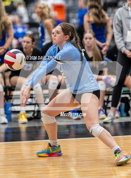 Thumbnail 1 in Layton vs. Fremont (UHSAA 6A Second Round) photogallery.
