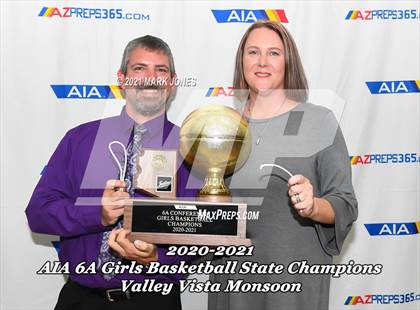 Thumbnail 3 in Valley Vista vs. Hamilton (AIA 6A Finals - Awards) photogallery.