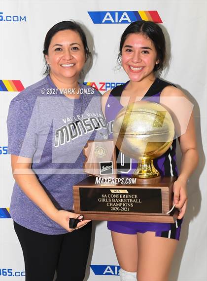 Thumbnail 3 in Valley Vista vs. Hamilton (AIA 6A Finals - Awards) photogallery.