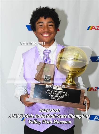 Thumbnail 3 in Valley Vista vs. Hamilton (AIA 6A Finals - Awards) photogallery.