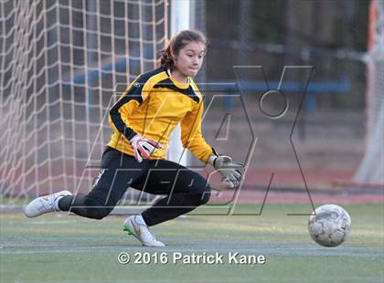Thumbnail 3 in Wakefield @ Yorktown photogallery.