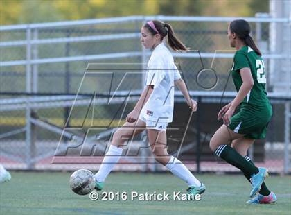 Thumbnail 2 in Wakefield @ Yorktown photogallery.