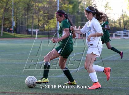 Thumbnail 2 in Wakefield @ Yorktown photogallery.