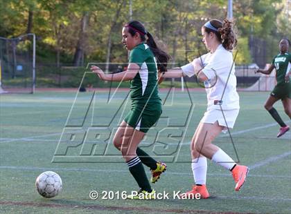 Thumbnail 3 in Wakefield @ Yorktown photogallery.