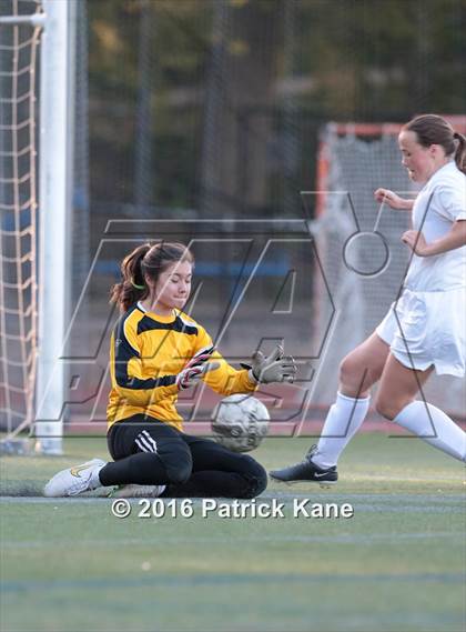 Thumbnail 2 in Wakefield @ Yorktown photogallery.