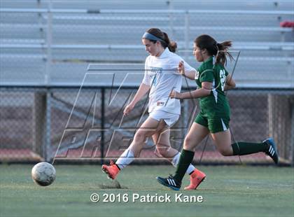 Thumbnail 3 in Wakefield @ Yorktown photogallery.