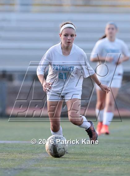 Thumbnail 1 in Wakefield @ Yorktown photogallery.