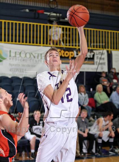 Thumbnail 3 in King's Academy vs. Pigeon Forge (Seymour Christmas Classic) photogallery.