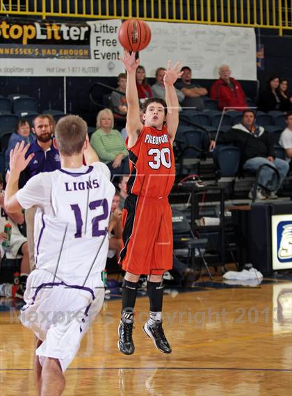 Thumbnail 2 in King's Academy vs. Pigeon Forge (Seymour Christmas Classic) photogallery.