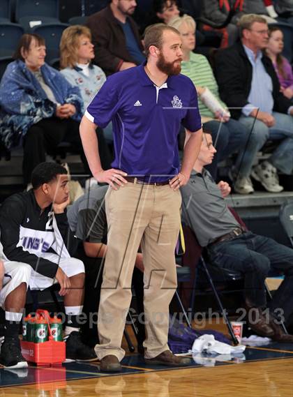Thumbnail 3 in King's Academy vs. Pigeon Forge (Seymour Christmas Classic) photogallery.