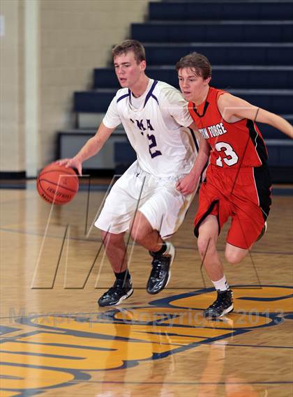 Thumbnail 3 in King's Academy vs. Pigeon Forge (Seymour Christmas Classic) photogallery.