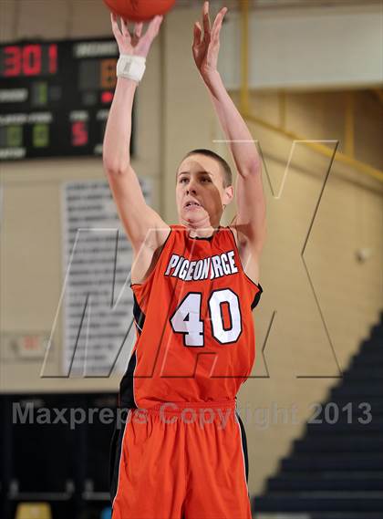 Thumbnail 1 in King's Academy vs. Pigeon Forge (Seymour Christmas Classic) photogallery.