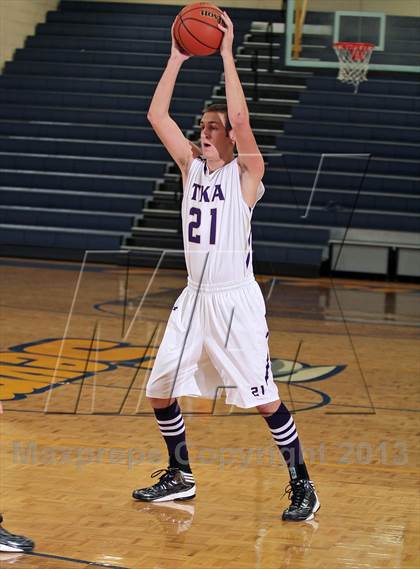 Thumbnail 3 in King's Academy vs. Pigeon Forge (Seymour Christmas Classic) photogallery.