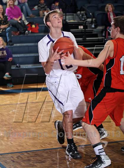 Thumbnail 1 in King's Academy vs. Pigeon Forge (Seymour Christmas Classic) photogallery.