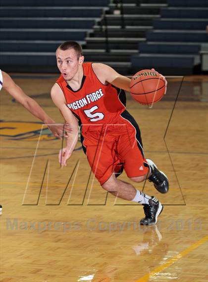 Thumbnail 1 in King's Academy vs. Pigeon Forge (Seymour Christmas Classic) photogallery.