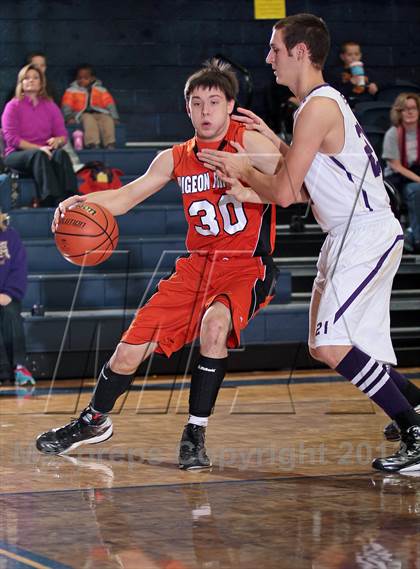 Thumbnail 3 in King's Academy vs. Pigeon Forge (Seymour Christmas Classic) photogallery.
