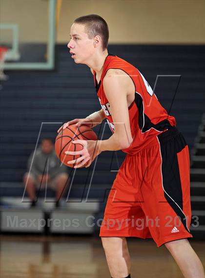 Thumbnail 2 in King's Academy vs. Pigeon Forge (Seymour Christmas Classic) photogallery.