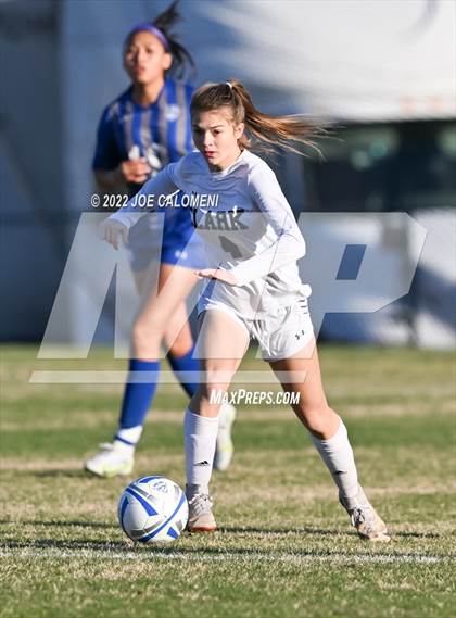 Thumbnail 2 in MacArthur [Douglas] vs Clark photogallery.